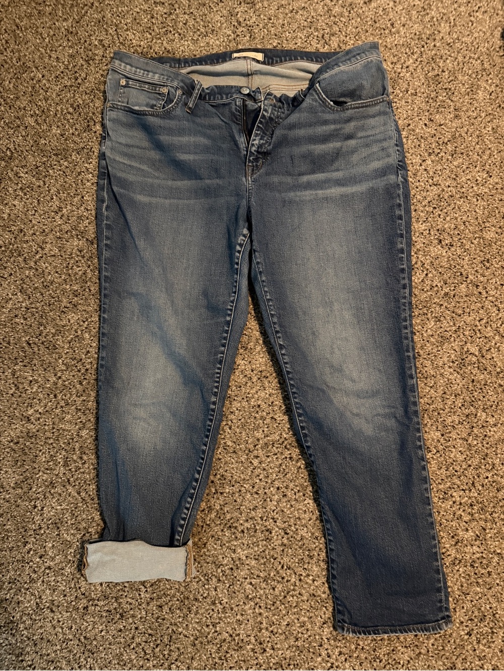 Madewell Women's Boyfriend Jeans in Medium Blue Wash